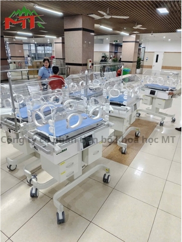 lồng ấp trẻ sơ sinh