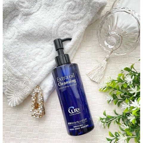 Dầu tẩy trang Cure Extra Oil Cleansing Nhật bản chai 200ml