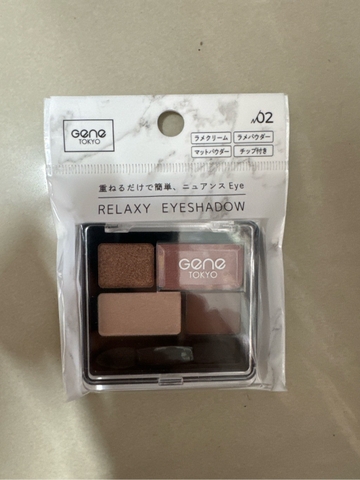 Bảng phấn mắt 4 màu kèm chổi mini Gene Tokyo Nhật Bản màu 02