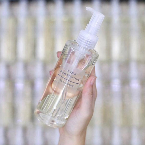 Dầu tẩy trang Muji Cleansing Oil cho da dầu, da nhạy cảm chai 200ml