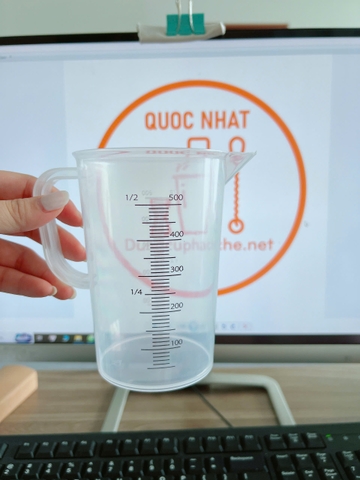 Ca đong nhựa PP Vạch đen 500ml +8% (MỚI)
