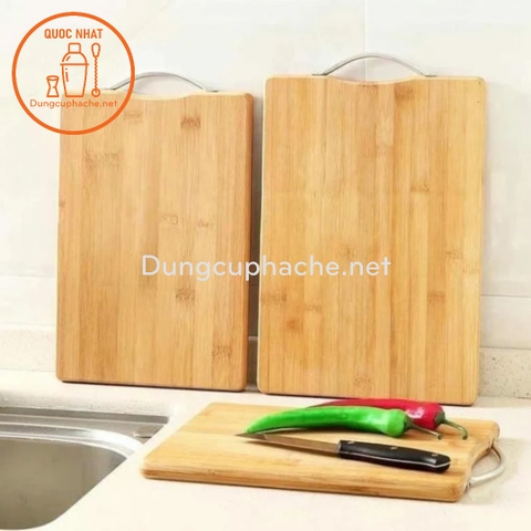 Thớt tre kháng khuẩn có móc treo  20x30cm +8%