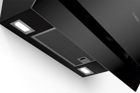 Máy hút mùi kính vát Bosch DWK67CM60B