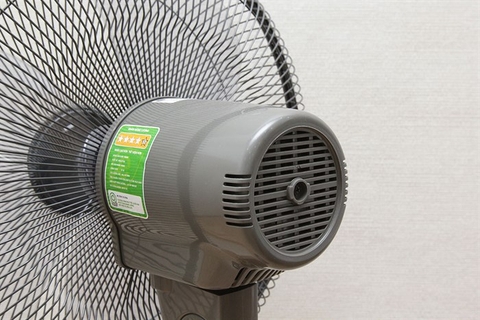 Quạt đứng KDK 3 cánh M40K GY 50W