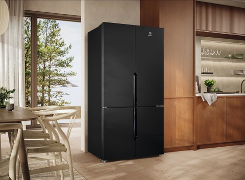 Tủ lạnh Electrolux Inverter 564 lít Multi Door EQE5700B-B