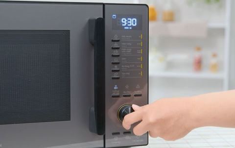 Lò vi sóng có nướng Electrolux 25 lít EMG25D22BM