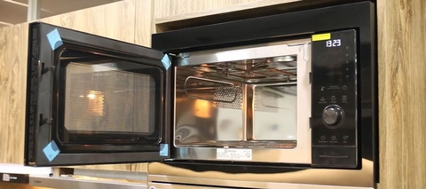 Lò vi sóng âm có nướng Electrolux 30 lít EMSB30XCF