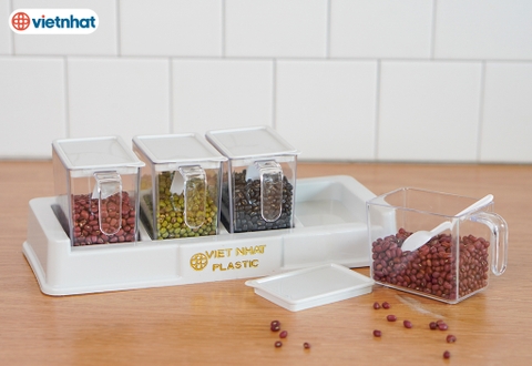 Lọ gia vị bộ 4 kèm thìa và khay đựng đa năng, lọ đựng gia vị L2939 Nhựa Việt Nhật Shop