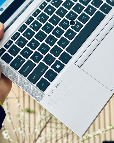 HP EliteBook 840 G7