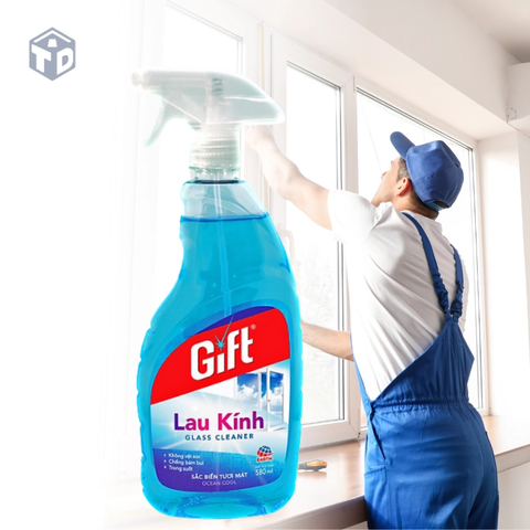 Gift: Nước Lau Kính 540ml