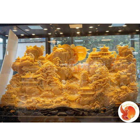 Thành Phố Vàng Trên Đỉnh Núi