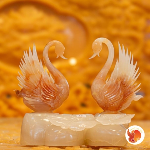 Tượng Uyên Ương Hí Thủy Đá Quý