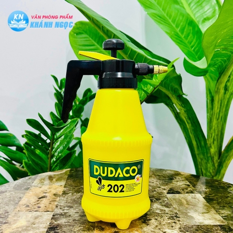 Bình xịt tưới cây