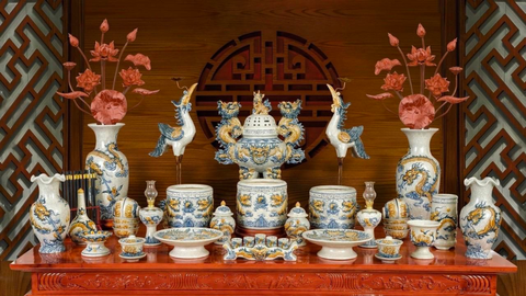 Bỏ túi những mẹo sau khi chọn mua sản phẩm đồ thờ cúng gốm sứ Bát Tràng chuẩn phong thuỷ