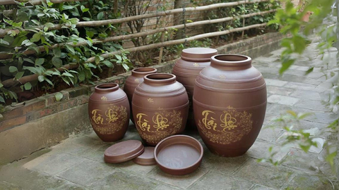 Hũ đựng gạo gốm Bát Tràng - Vật phẩm phong thuỷ không thể thiếu