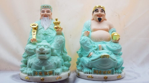 Tìm hiểu sự khác biệt giữa Thổ Địa và Thần Tài