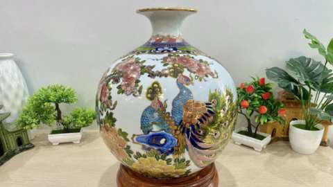 Tìm hiểu ý nghĩa bình hút tài lộc Công Thành Danh Toại