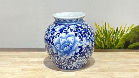 Vẻ đẹp lộng lẫy của hoạ tiết hoa Phù Dung trên các sản phẩm gốm sứ