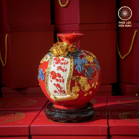 Bình Hút Lộc Men Đỏ Đắp Nổi Dát Vàng Gốm Sứ Bát Tràng - Phúc Lộc Viên Minh - BHL027