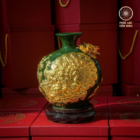 Bình Hút Lộc Men Xanh Lá Đắp Nổi Dát Vàng Gốm Sứ Bát Tràng - Phúc Lộc Viên Minh - BHL056
