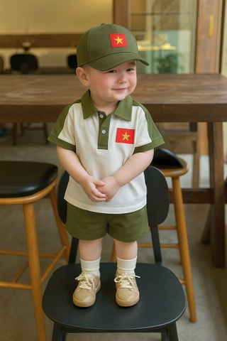 SET POLO CỜ ĐỎ SAO VÀNG KÈM MŨ BÉ TRAI
