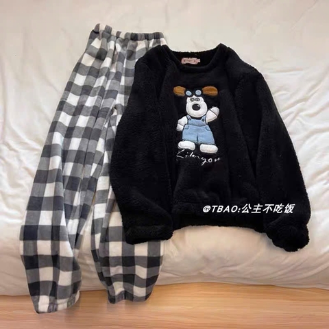 SET BỘ DÀI BÔNG ĐEN KẺ CHÚ CHÓ NỮ THU ĐÔNG