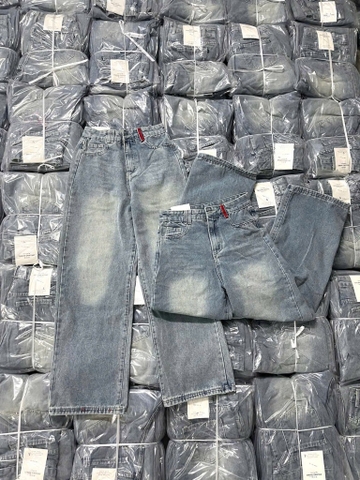 QUẦN SUÔNG JEAN NỮ PHỐI ĐỈA ĐỎ SẴN