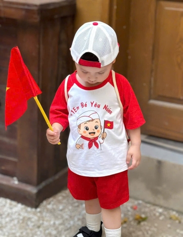 SET EM BÉ YÊU NƯỚC ĐỎ BÉ TRAI BÉ GÁI