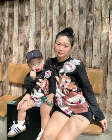 ÁO MẸ CON IN HÌNH LABUBU SIÊU HOT SẴN
