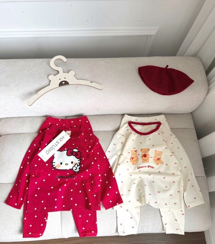 SET 2 BỘ DÀI TONE ĐỎ BE GẤU VÀ MICKEY BÉ GÁI (LOAD LẠI GIÁ)(XẢ 99k)