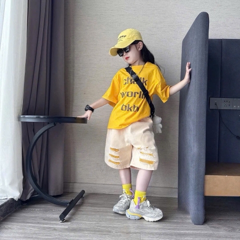 SET ÁO PHÔNG CHALK WORLD 2 MÀU KÈM QUẦN NGỐ BÉ GÁI