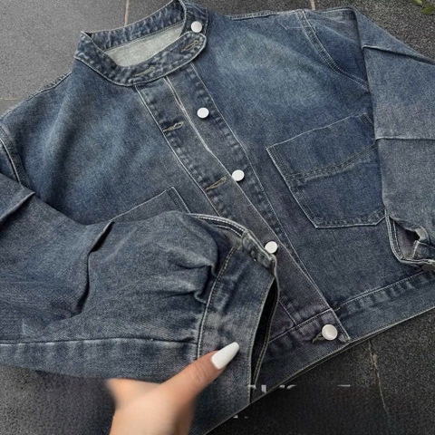 ÁO KHOÁC JEANS NỮ TÚI NGỰC CỔ TÀU THU ĐÔNG
