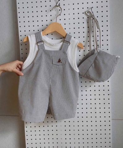 SET YẾM SỌC KẺ KÈM ÁO THUN TRẮNG BÉ TRAI