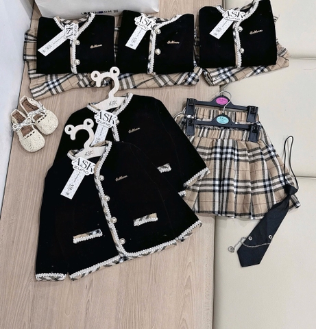 SET VÁY BBR ÁO KHOÁC DÀI SANG CHẢNH BÉ GÁI