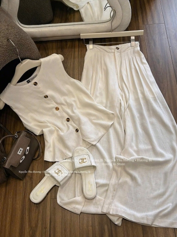 SET ĐŨI LIEN SÁT NÁCH QUẦN SUÔNG NỮ SẴN