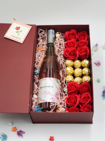 Ngập tràn yêu thương