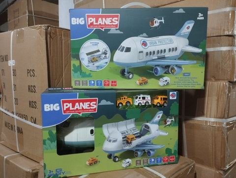 Phi cơ chở xe mã LY558-1002