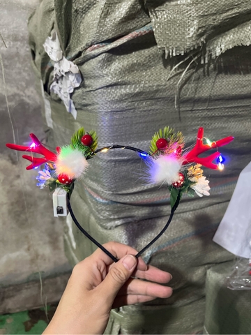 Bờm noel mã 69821 ( Bán 10c/ túi)