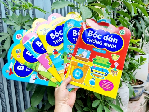 Set 6 cuốn sách bóc dán thông minh cho bé