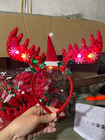 Bờm noel mã 70024 ( Bán 12c/ túi)