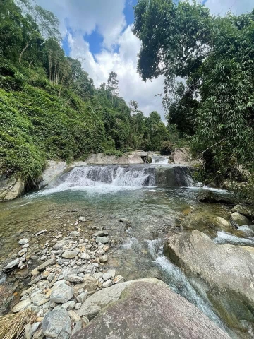TREKKING TAM ĐẢO – CHINH PHỤC NÓC NHÀ VĨNH PHÚC, HÒA MÌNH GIỮA MÂY TRỜI