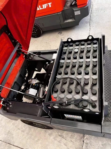 Xe kéo điện ngồi lái 6 Tấn TS60
