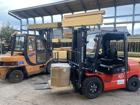 Xe nâng điện Lithium 3,5 Tấn EFL352