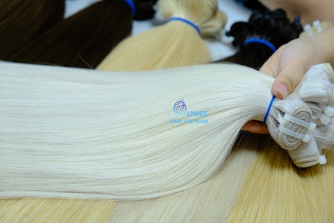 Weft color platinum