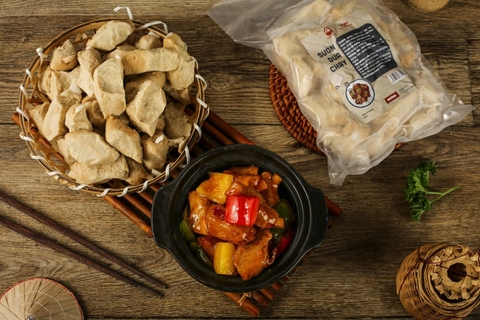 MÂM CỖ CHAY CÚNG ÔNG CÔNG ÔNG TÁO
