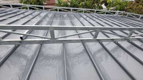 Mái bạt xếp cho sân thể thao pickleball