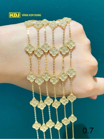 Lắc tay cỏ 4 lá hoa đá