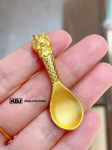 Thìa vàng đầu rồng vàng 24k bản 1.5 chỉ