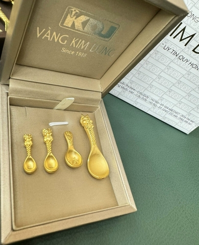 Thìa vàng rồng vàng 24k bản 0.26 chỉ