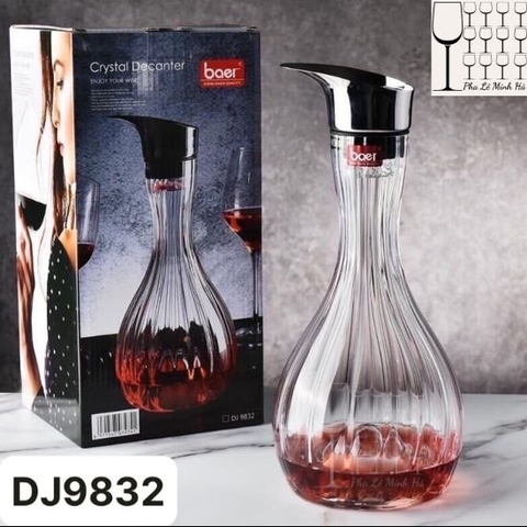 Bình vang, bình thở rượu có nắp kim loại